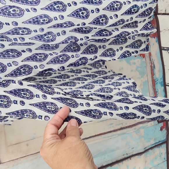 Raj Hand Embroidered Cotton Tunic - Picture 4 of 8